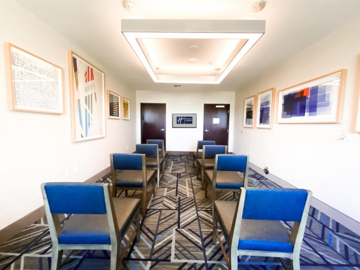 Holiday Inn Express & Suites Frazier Park By Ihg Lebec Ngoại thất bức ảnh