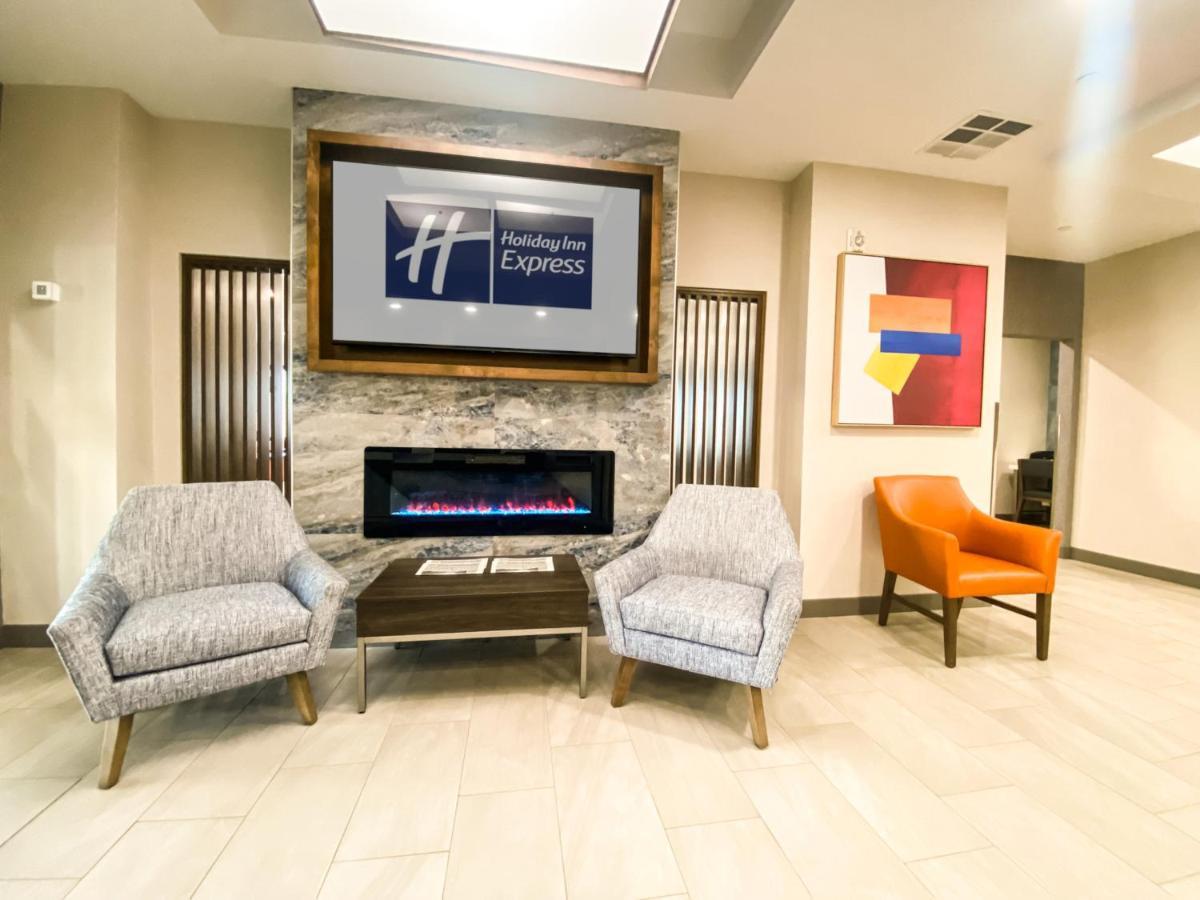 Holiday Inn Express & Suites Frazier Park By Ihg Lebec Ngoại thất bức ảnh